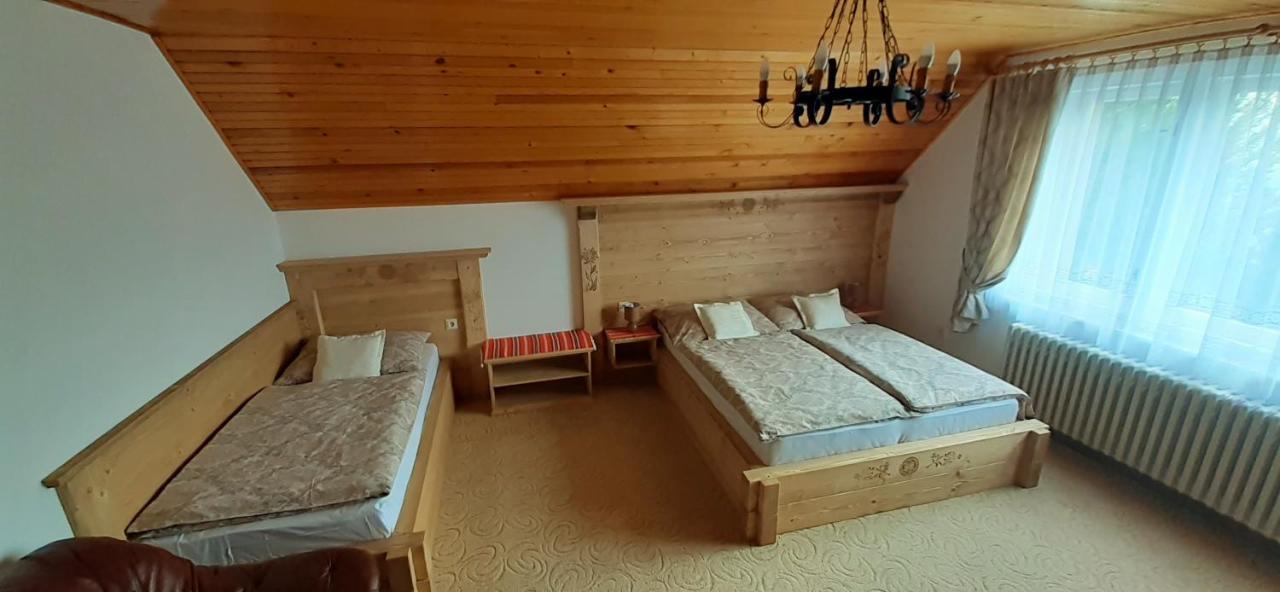 Apartman Astra V Zdiari Eksteriør bilde